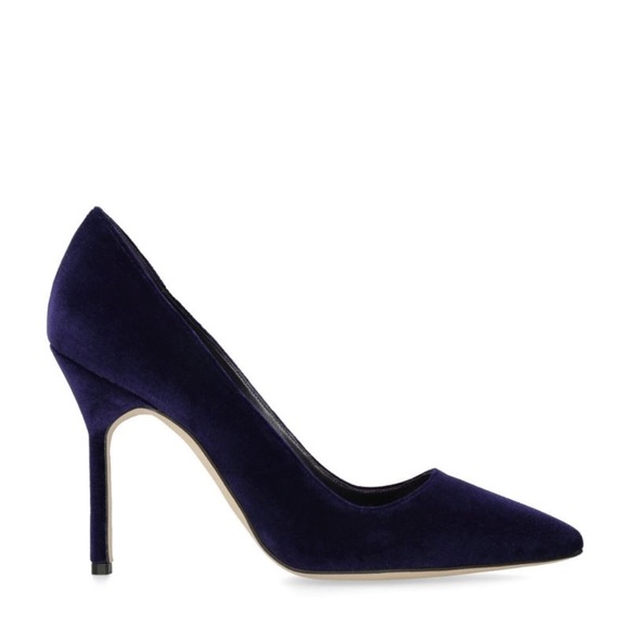 Manolo Blahnik BB Suede Pointed-Toe Pump, Purple Size - 37 - Picture 2 of 13